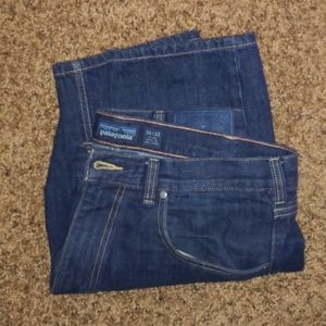 Patagonia men's dark wash jeans 36 x 32